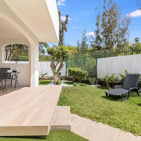 Home2book Stylish Terrace & Bbq, Lejlighed *