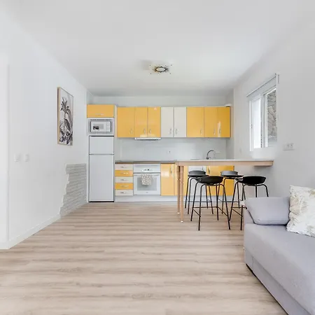 Апартаменты Home2book Stylish Terrace & Bbq, *
